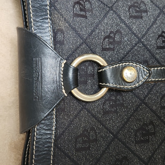 Dooney and Bourke ❤️ ring flap dark Grey canvas black leather shoulder bag - Picture 4 of 17